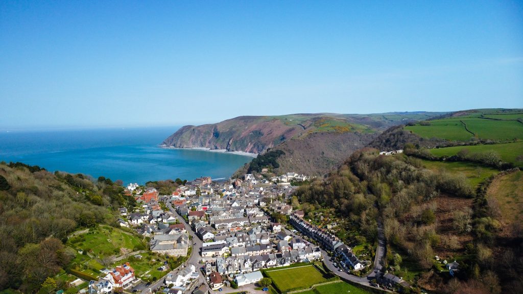 Crossmead, Lynton